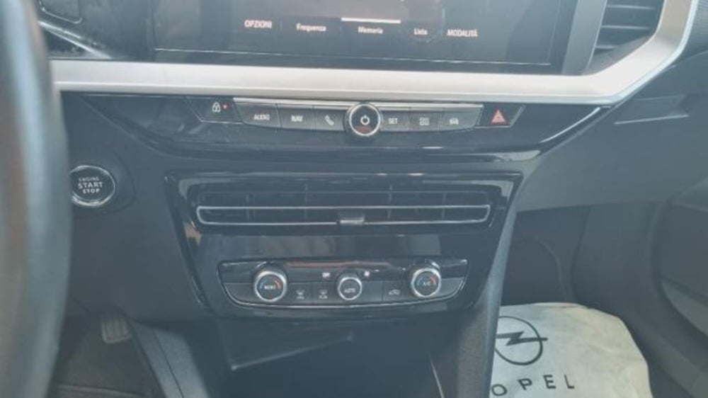 Opel Mokka usata a Savona (8)