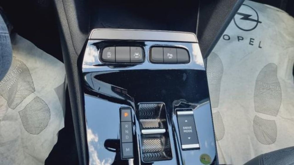 Opel Mokka usata a Savona (9)