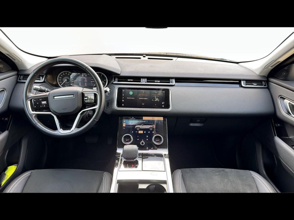 Land Rover Range Rover Velar usata a Varese (4)