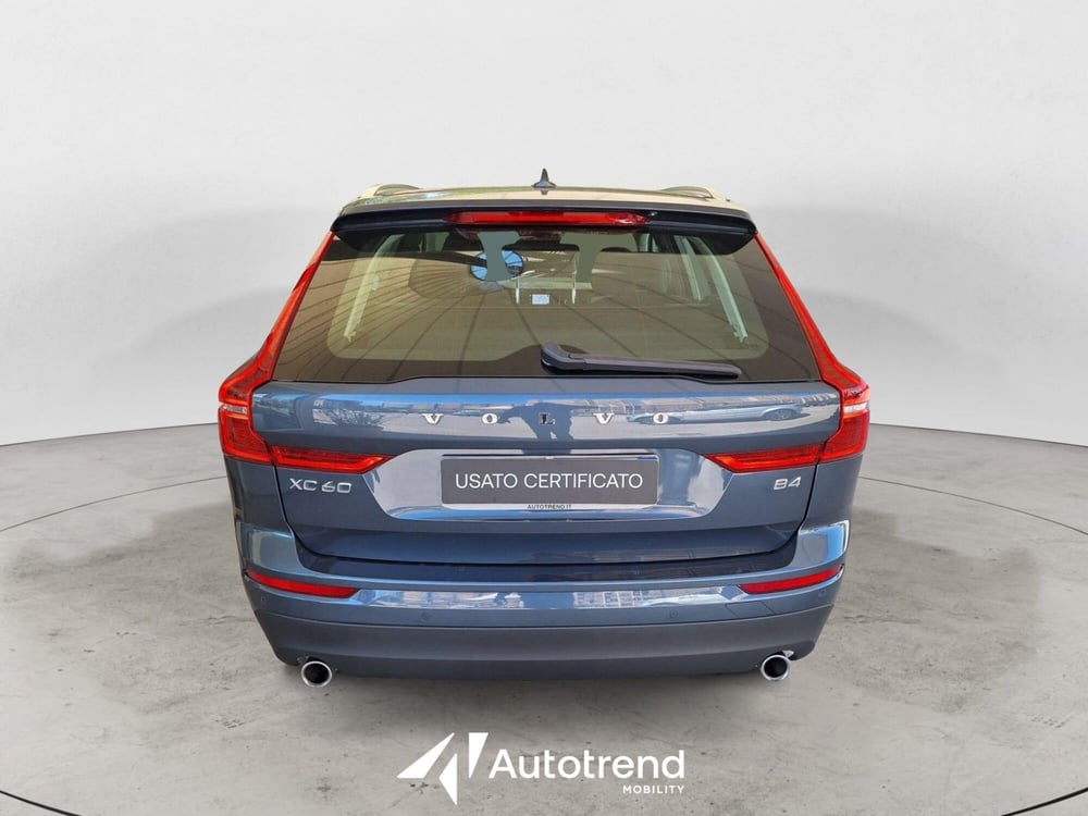 Volvo XC60 usata a Bari (4)