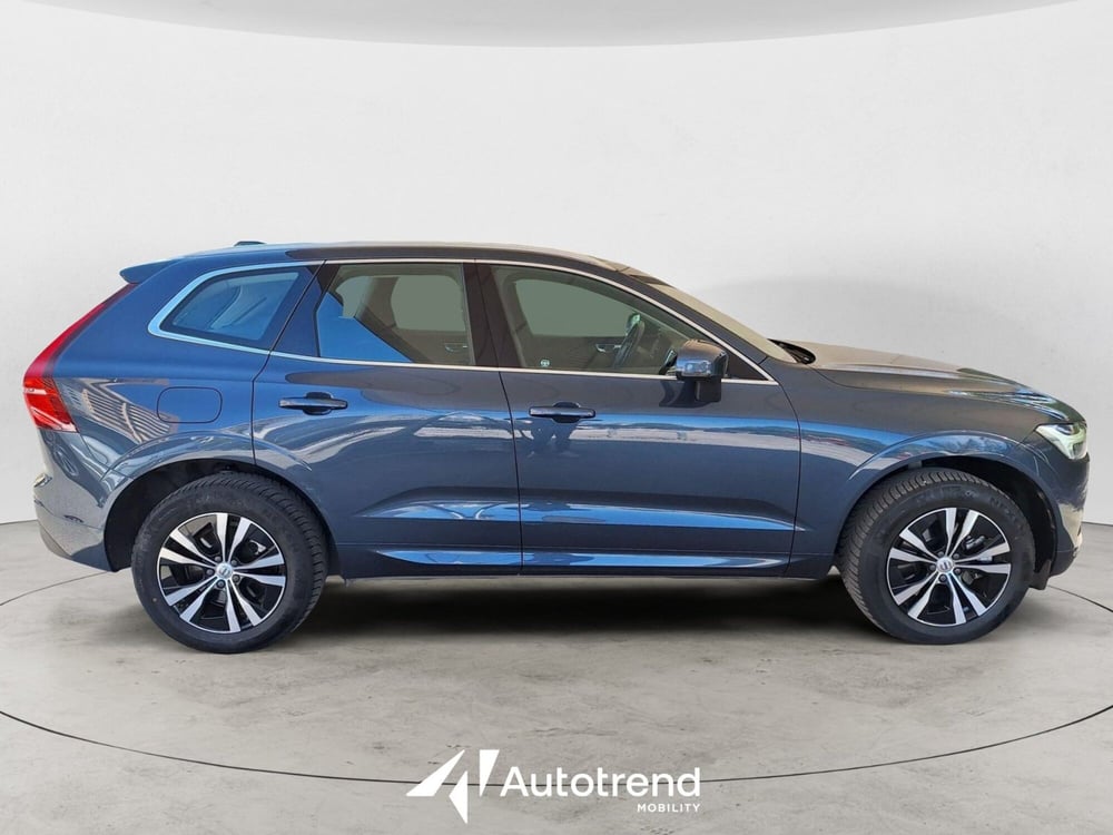 Volvo XC60 usata a Bari (5)