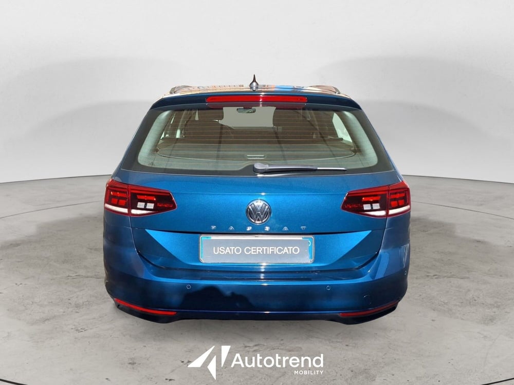 Volkswagen Passat Variant usata a Bari (4)