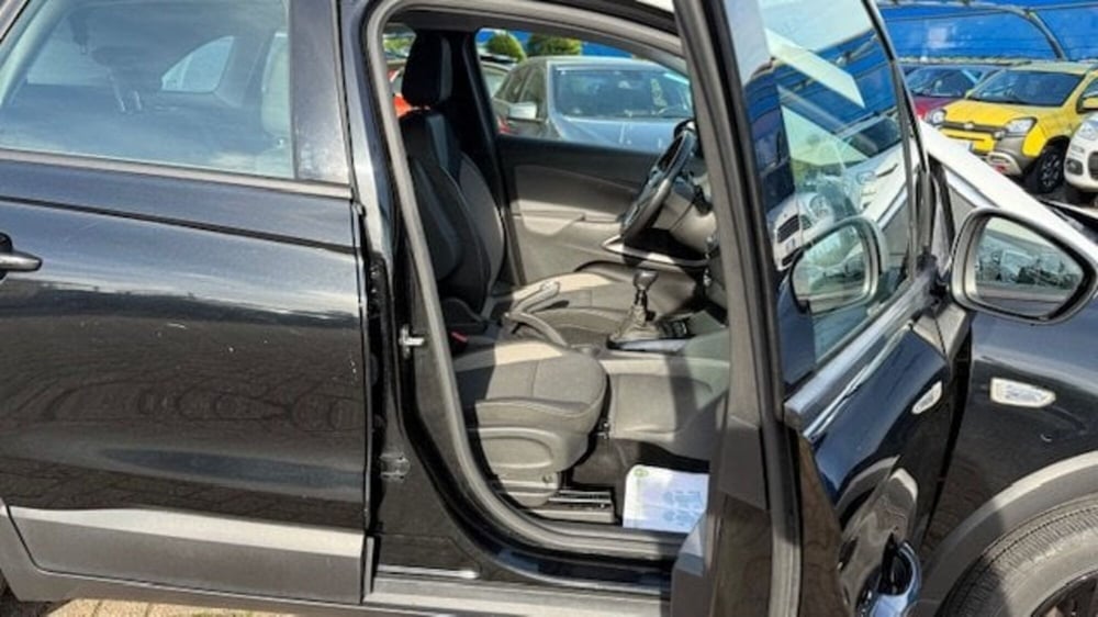 Opel Crossland X usata a Como (13)