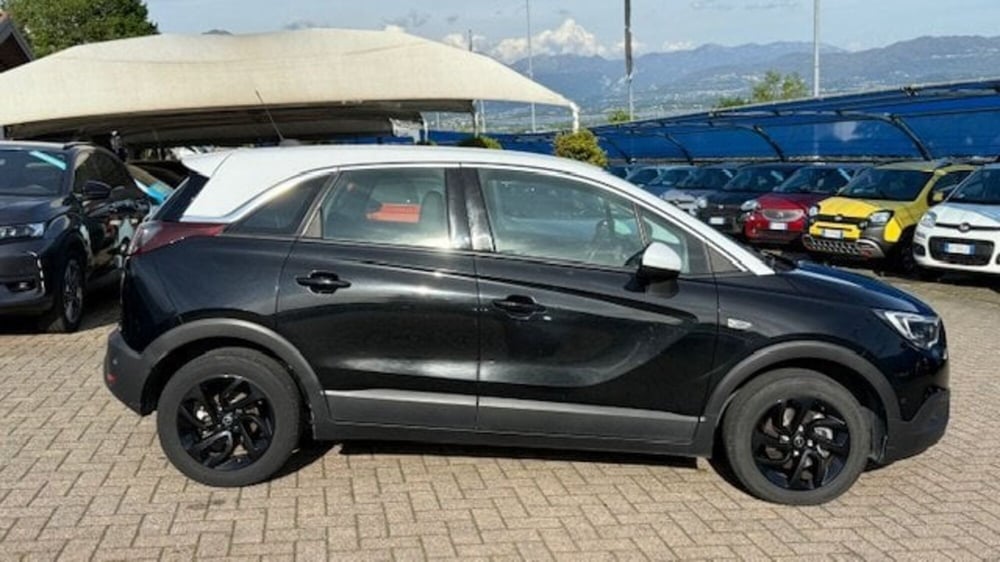 Opel Crossland X usata a Como (6)