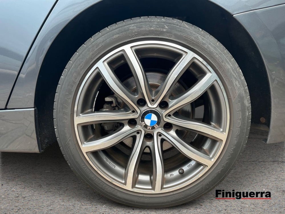 BMW Serie 3 Touring usata a Sondrio (7)
