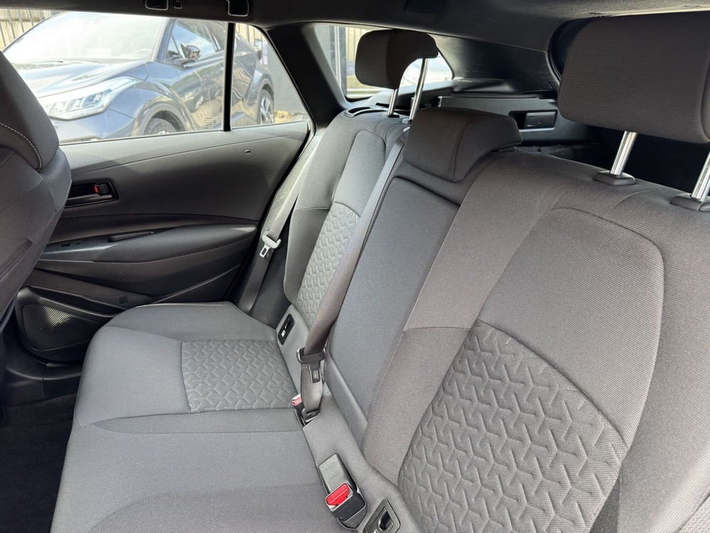 Toyota Corolla Touring Sports usata a Como (7)