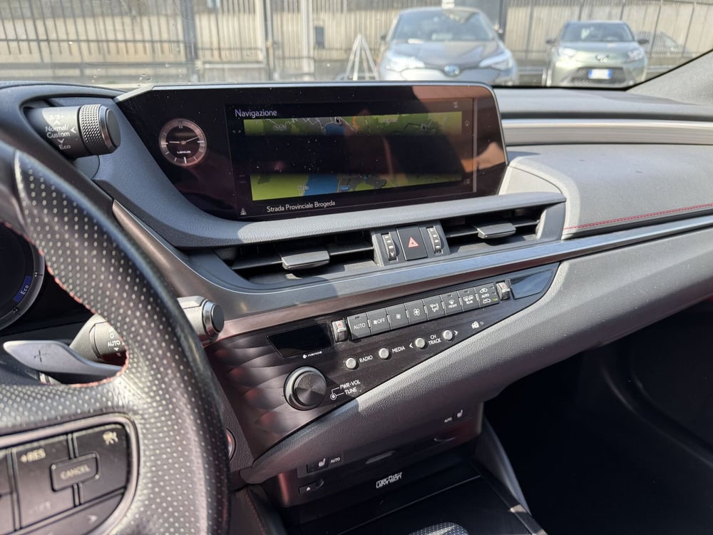 Lexus ES usata a Como (15)