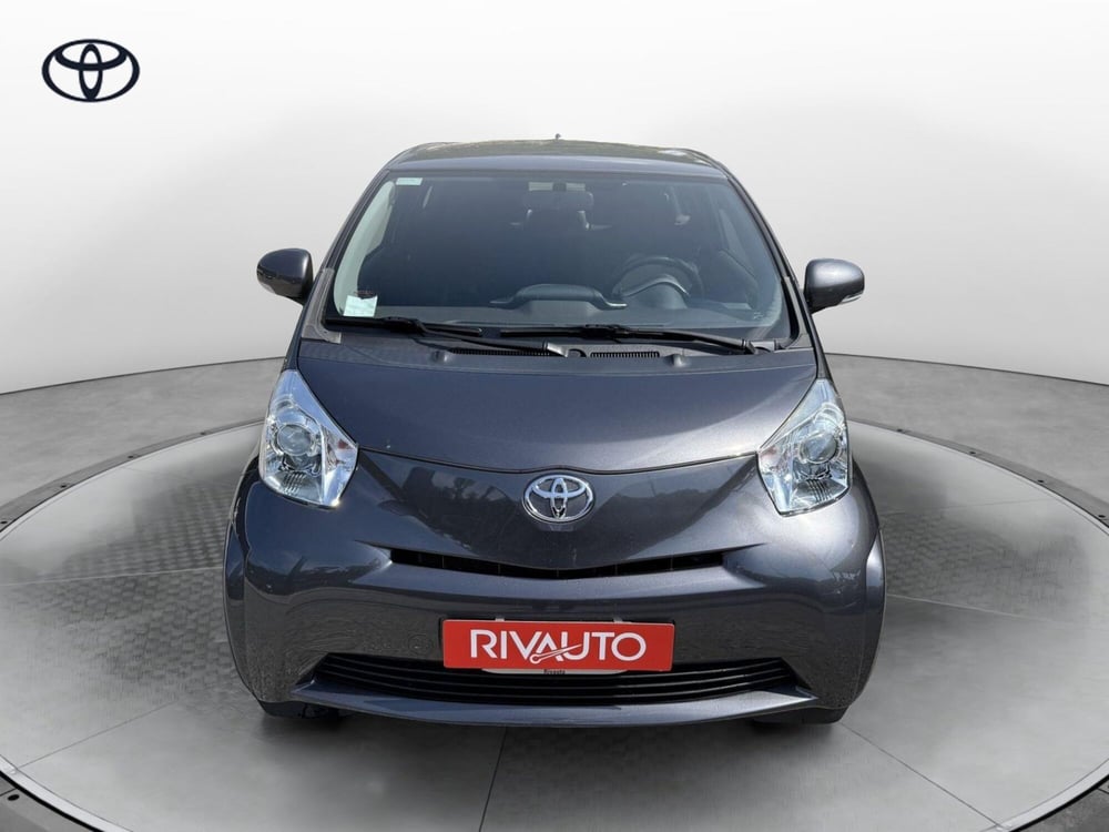 Toyota iQ usata a Como (5)