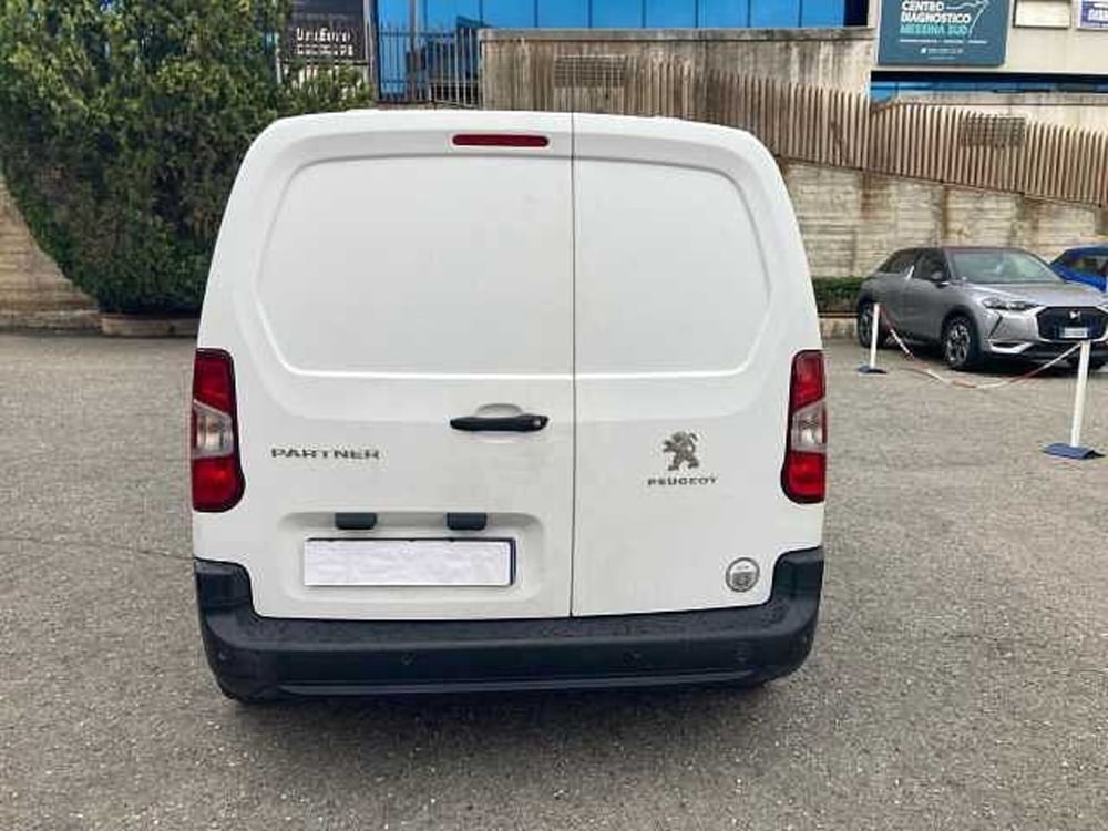 Peugeot Rifter usata a Messina (7)
