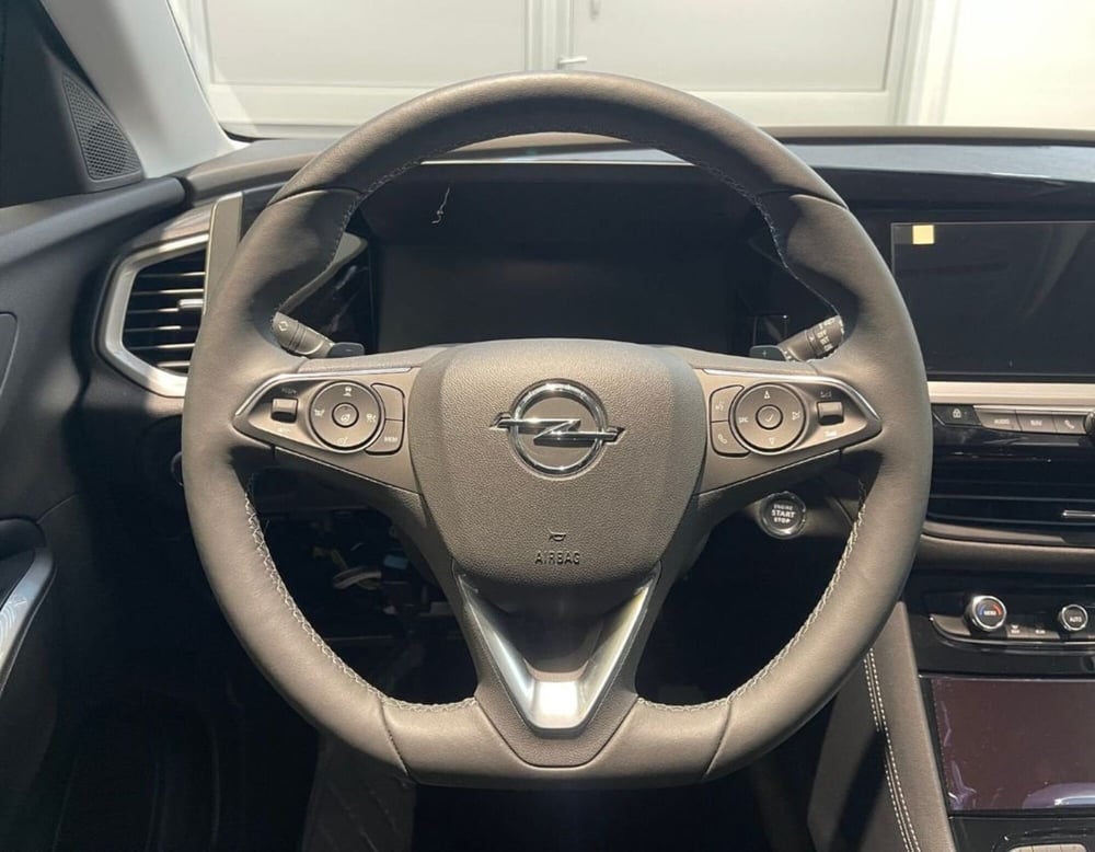 Opel Grandland nuova a Ferrara (8)
