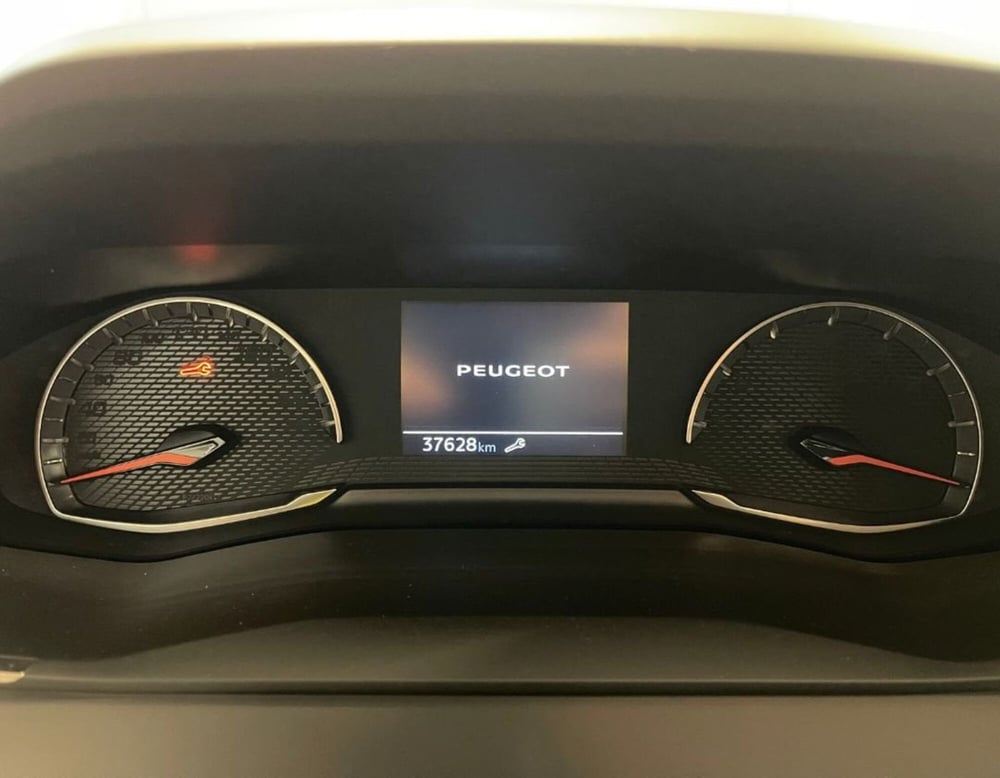 Peugeot 208 usata a Ferrara (13)