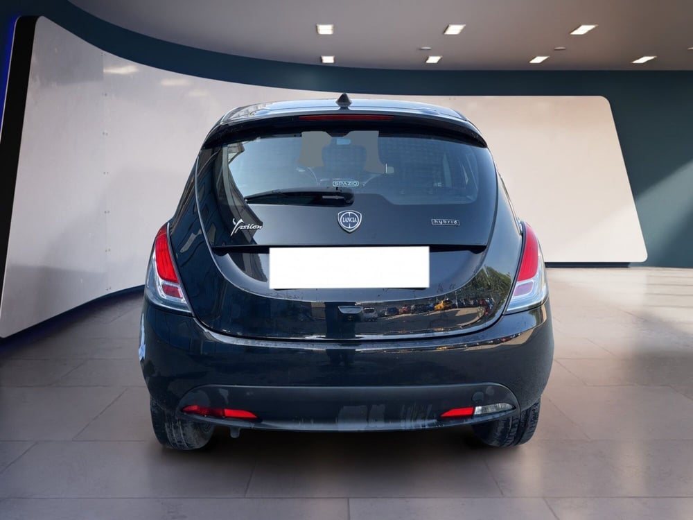 Lancia Ypsilon usata a Torino (6)