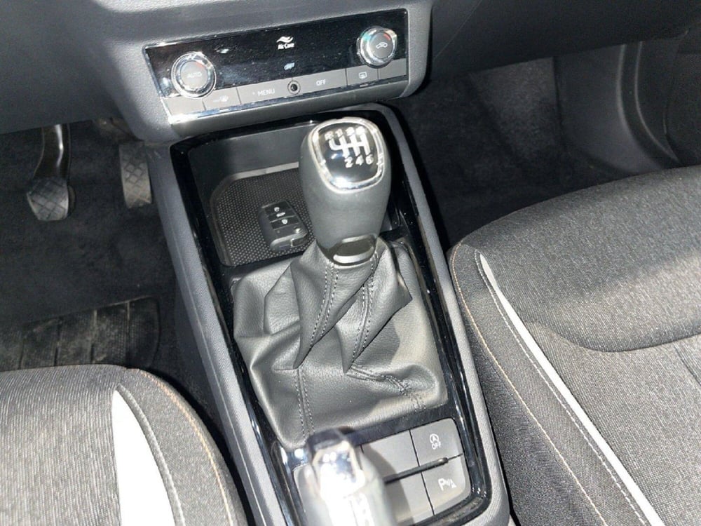 Skoda Kamiq usata a Torino (15)