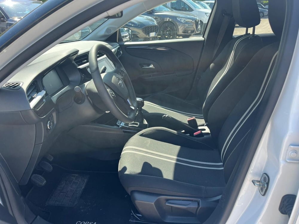 Opel Corsa usata a Milano (11)