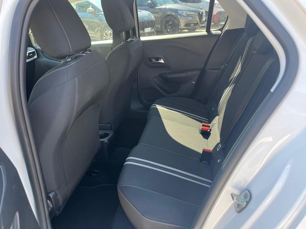 Opel Corsa usata a Milano (13)