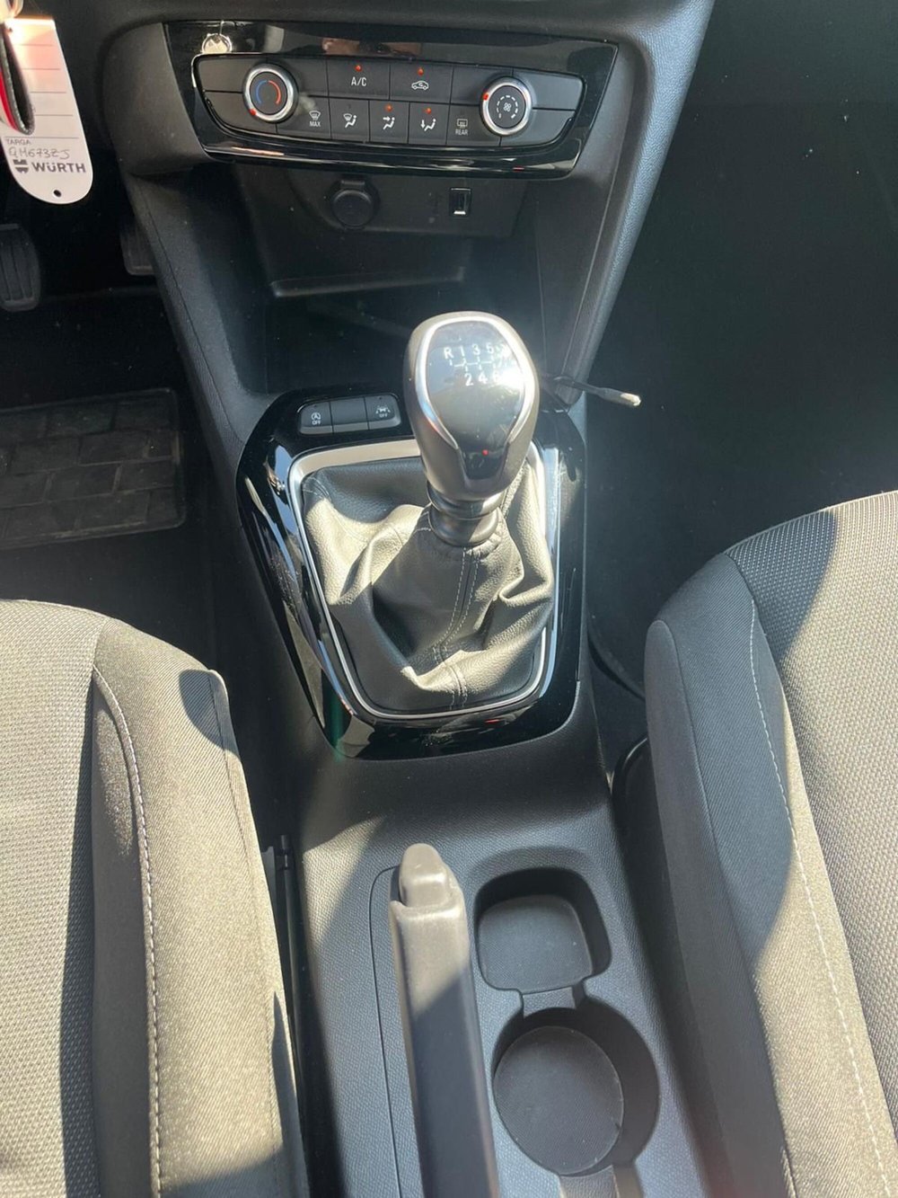 Opel Corsa usata a Milano (17)