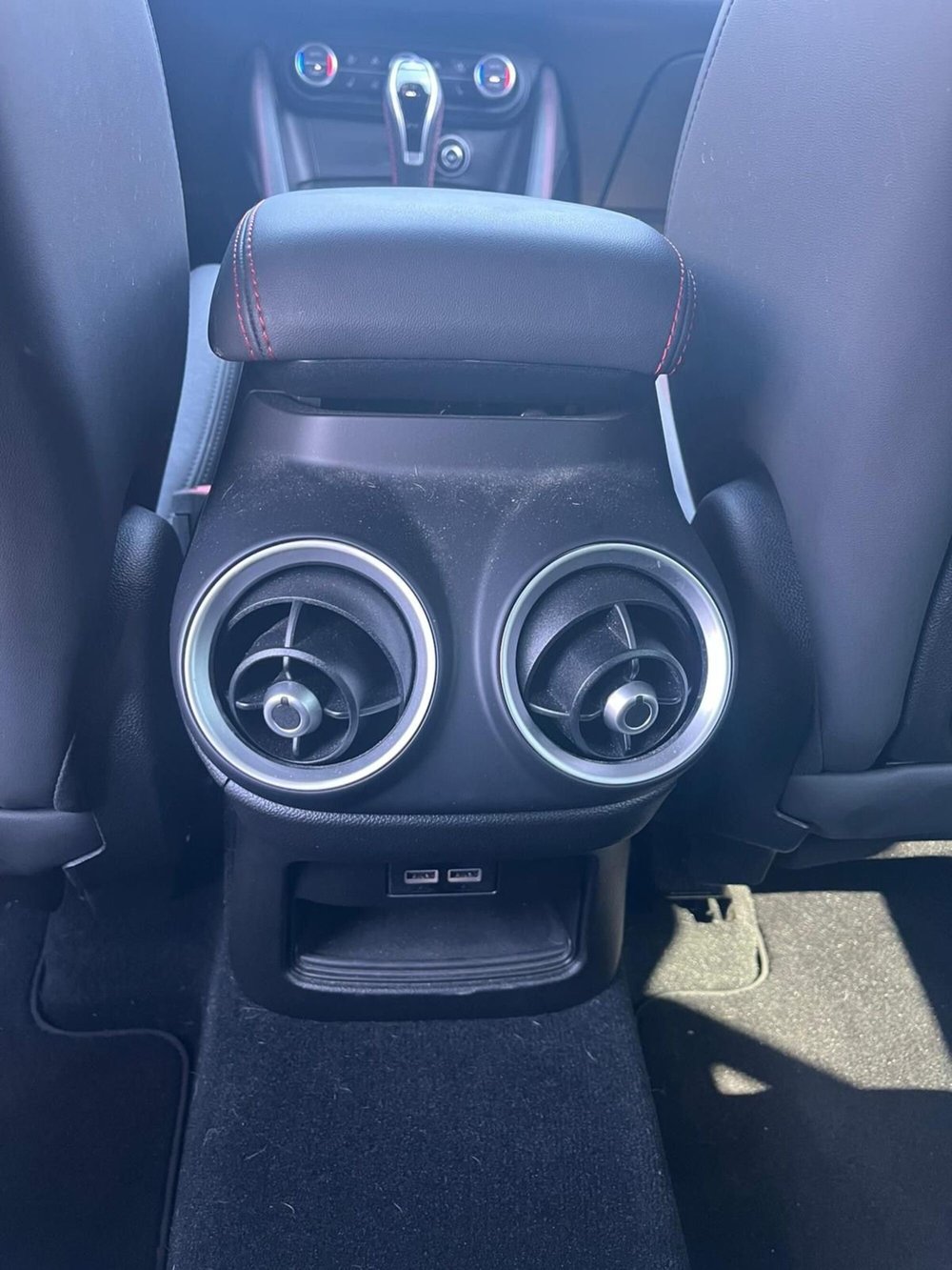 Alfa Romeo Stelvio usata a Milano (16)