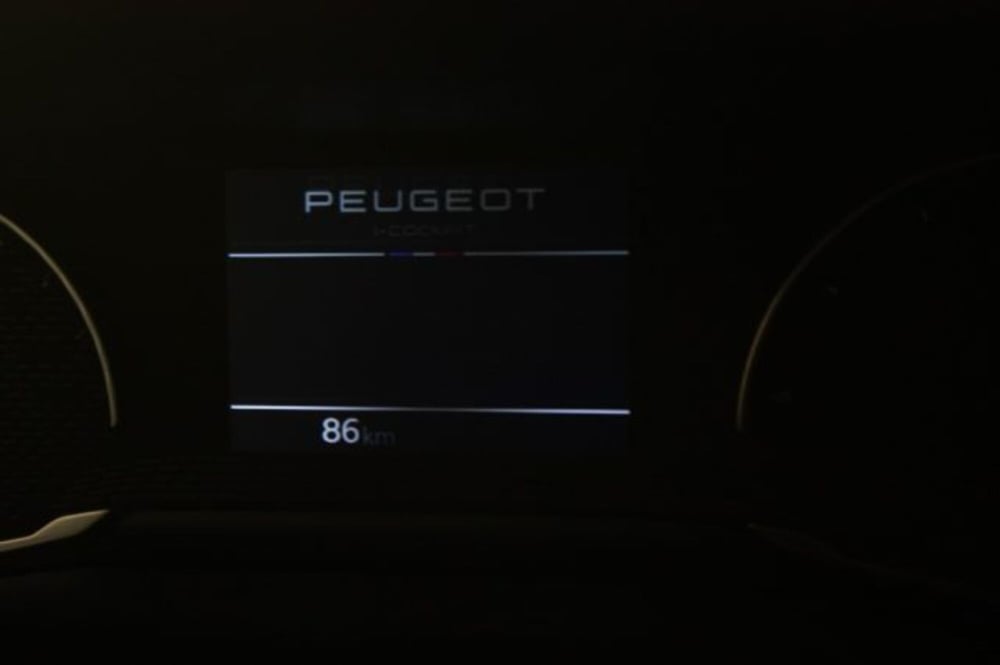Peugeot 208 nuova a Viterbo (11)