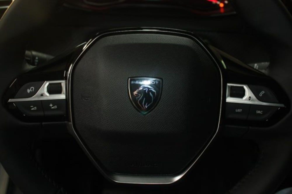 Peugeot 208 nuova a Viterbo (13)