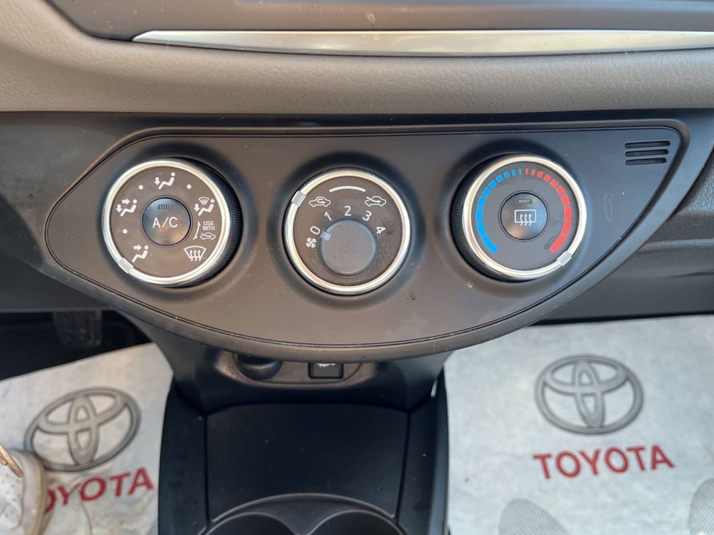 Toyota Yaris usata a Ragusa (15)