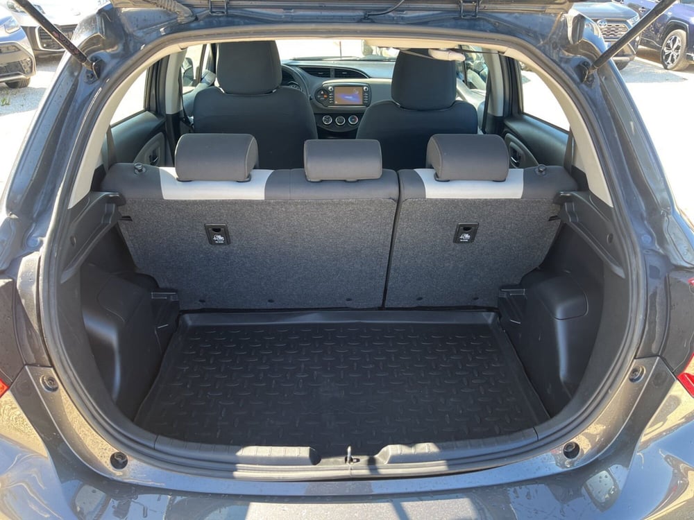 Toyota Yaris usata a Ragusa (7)