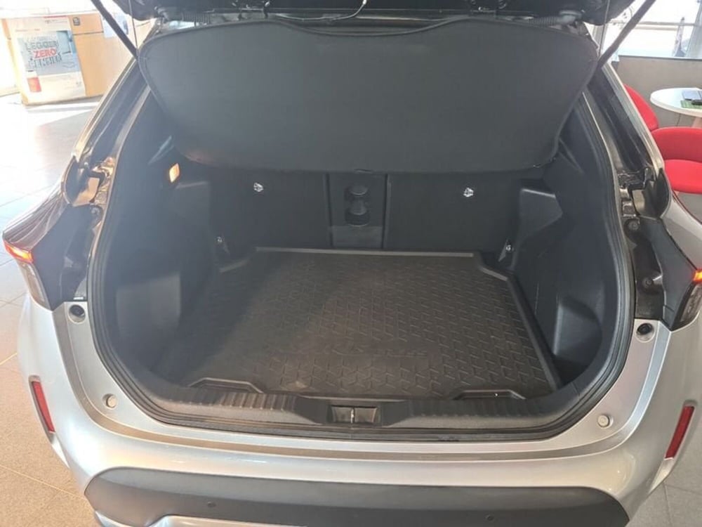 Toyota Yaris Cross usata a Cagliari (14)