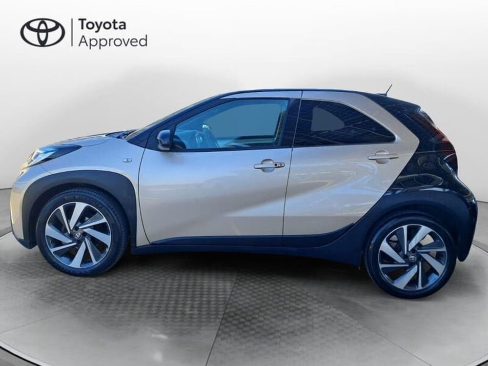 Toyota Aygo X usata a Cagliari (7)