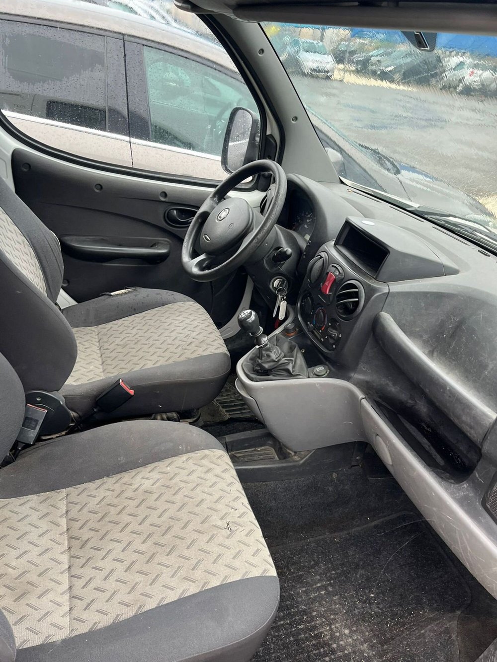 Fiat Doblò usata a Cremona (6)