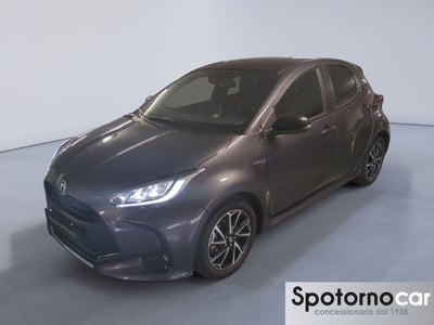 Toyota Yaris 1.5 Hybrid 5 porte Lounge del 2021 usata a Milano