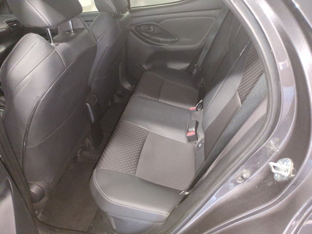 Toyota Yaris usata a Milano (10)