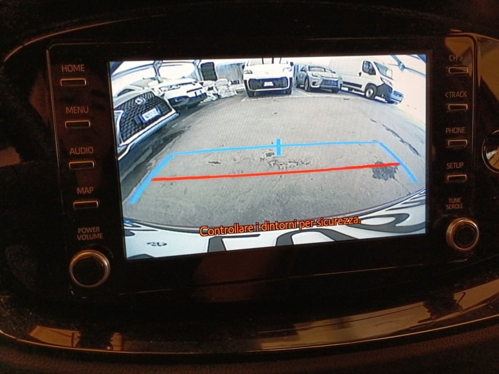 Toyota Aygo X usata a Milano (17)