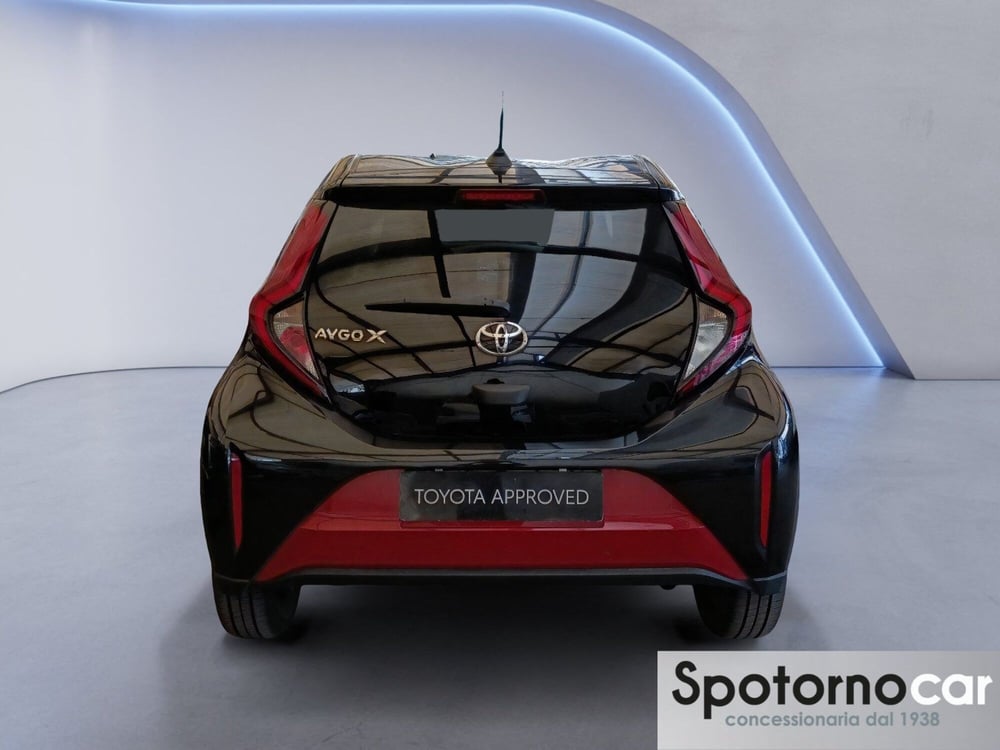 Toyota Aygo X usata a Milano (4)