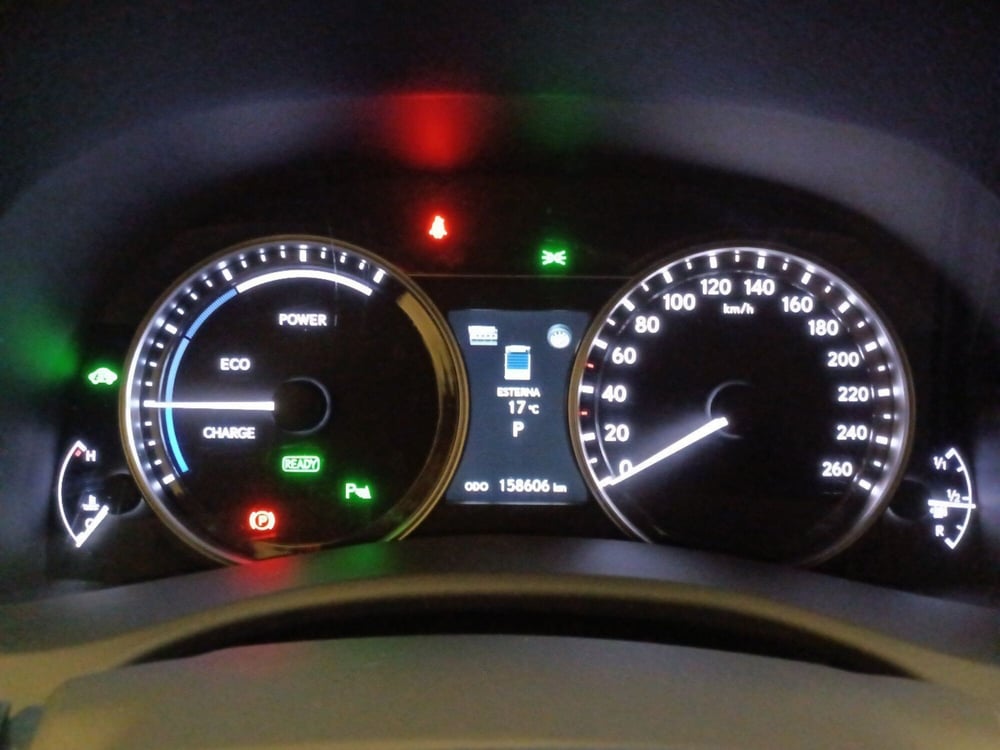 Lexus GS usata a Milano (12)