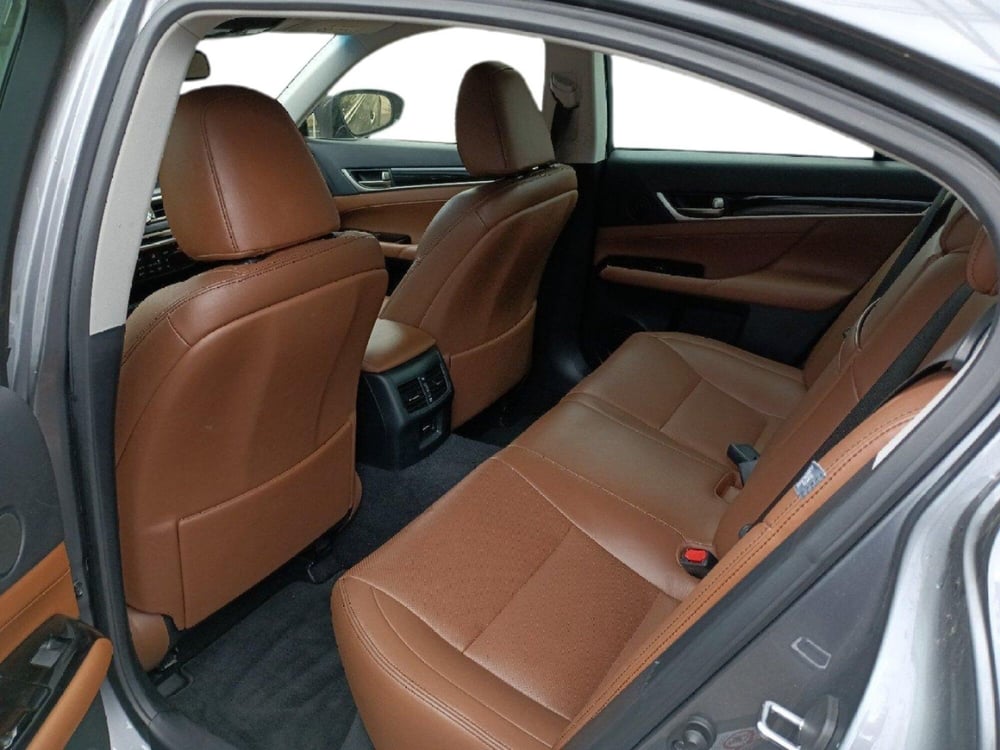 Lexus GS usata a Milano (15)