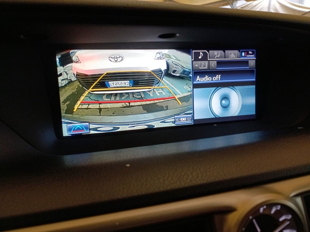 Lexus GS usata a Milano (18)