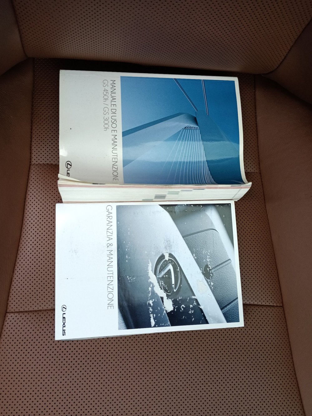 Lexus GS usata a Milano (19)
