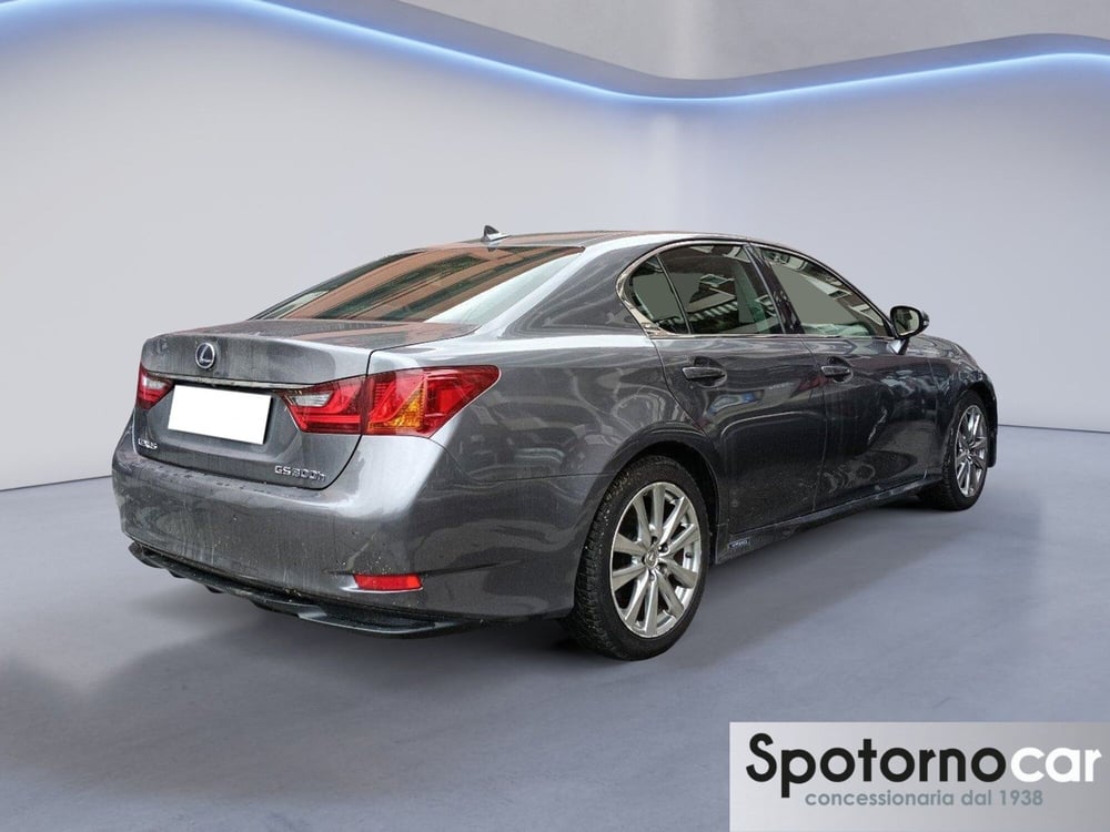 Lexus GS usata a Milano (20)
