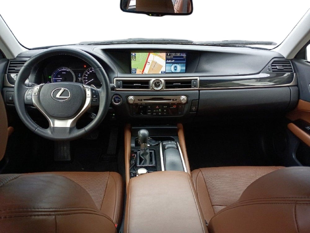 Lexus GS usata a Milano (8)