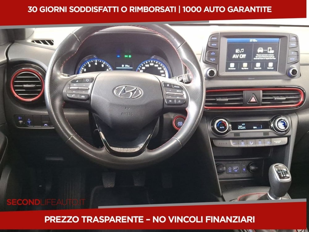 Hyundai Kona usata a Roma (10)