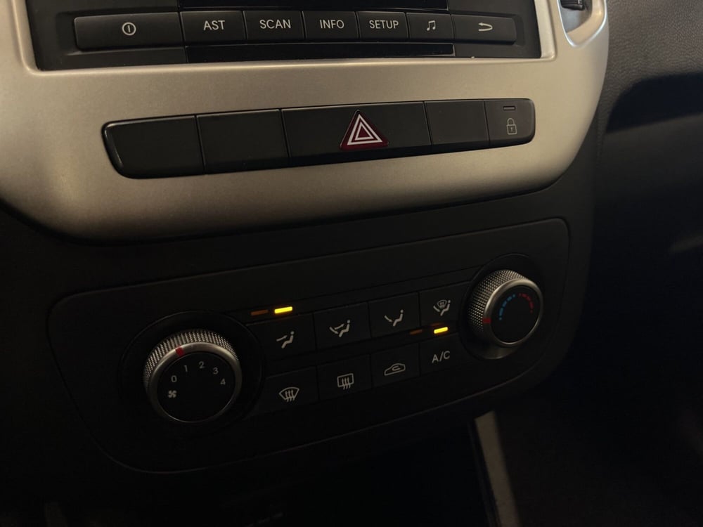 Kia Venga usata a Bologna (14)