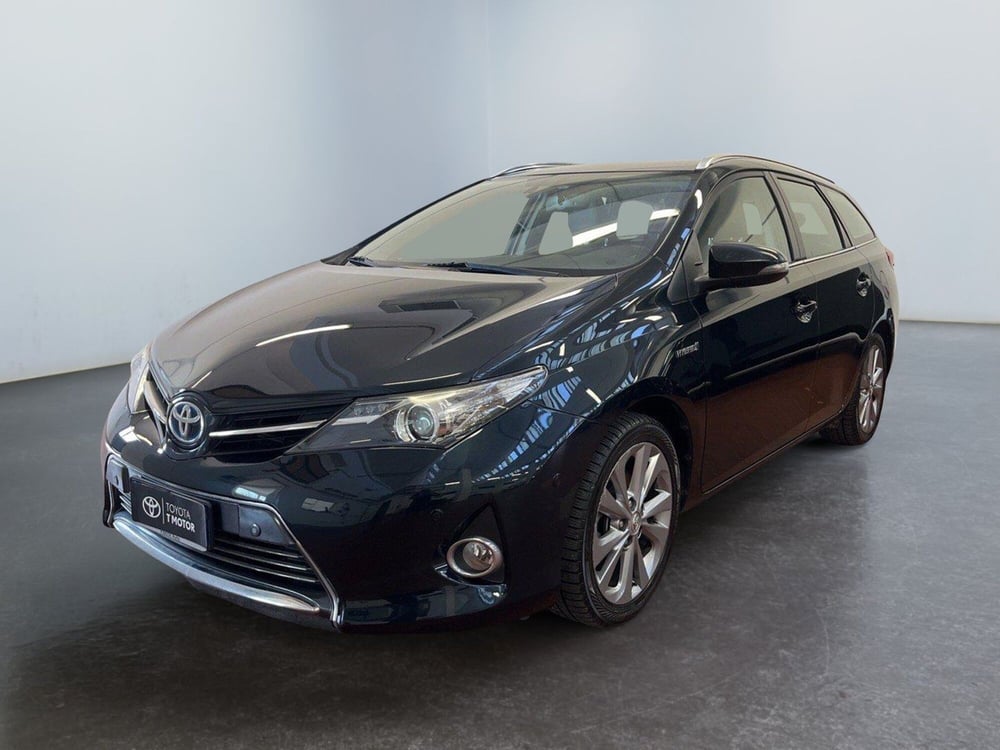 Toyota Auris Station Wagon usata a Bologna