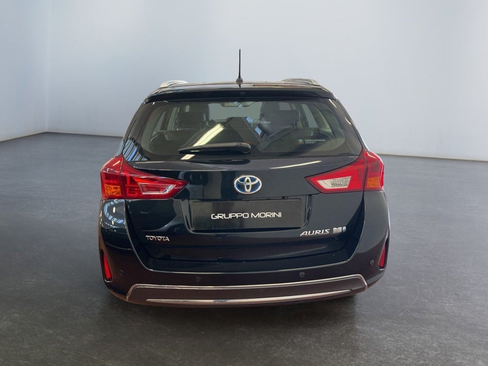 Toyota Auris Station Wagon usata a Bologna (3)