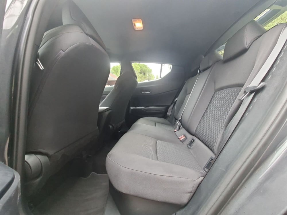 Toyota Toyota C-HR usata a Bologna (11)