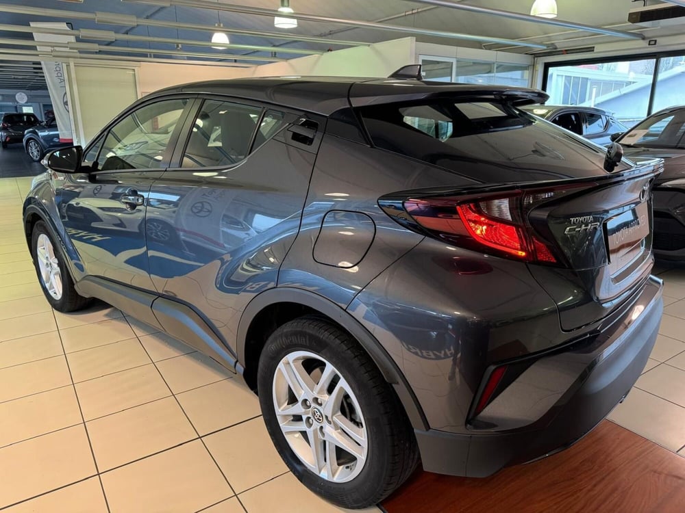 Toyota Toyota C-HR usata a Bologna (5)