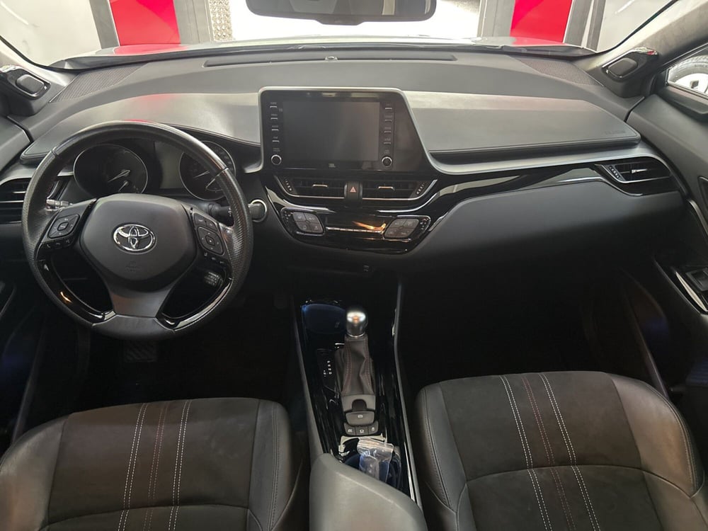 Toyota Toyota C-HR usata a Bologna (10)