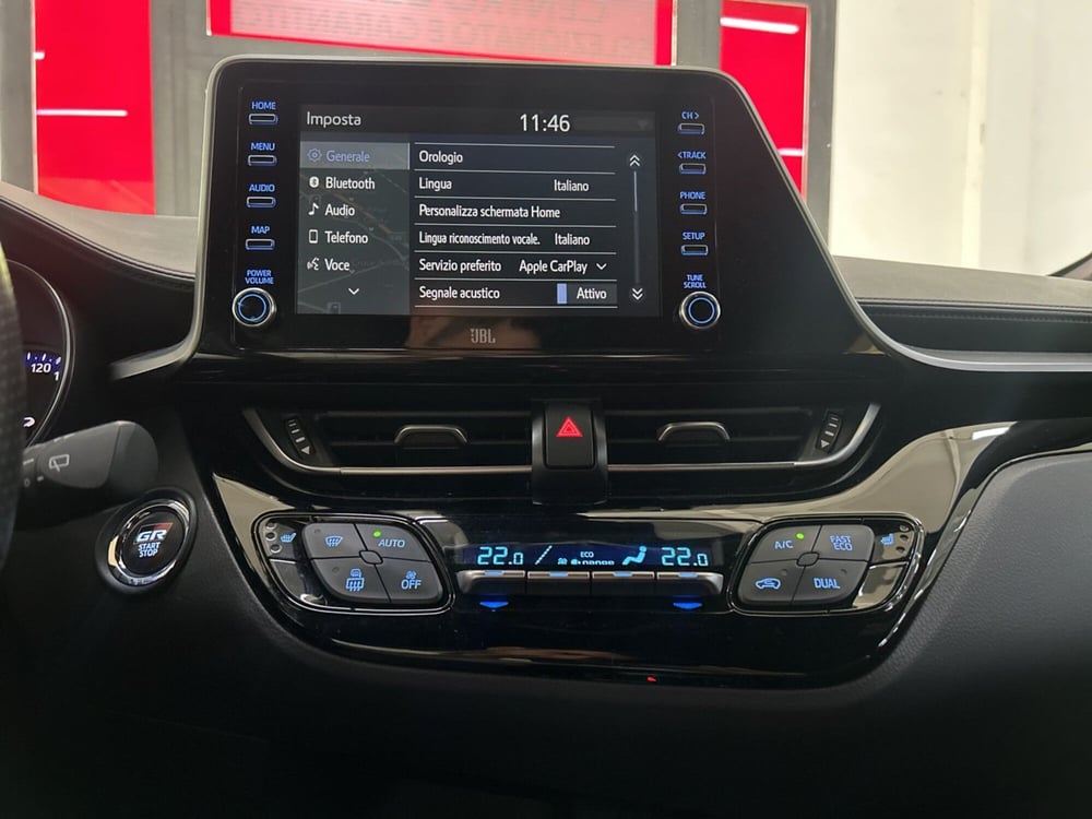 Toyota Toyota C-HR usata a Bologna (18)