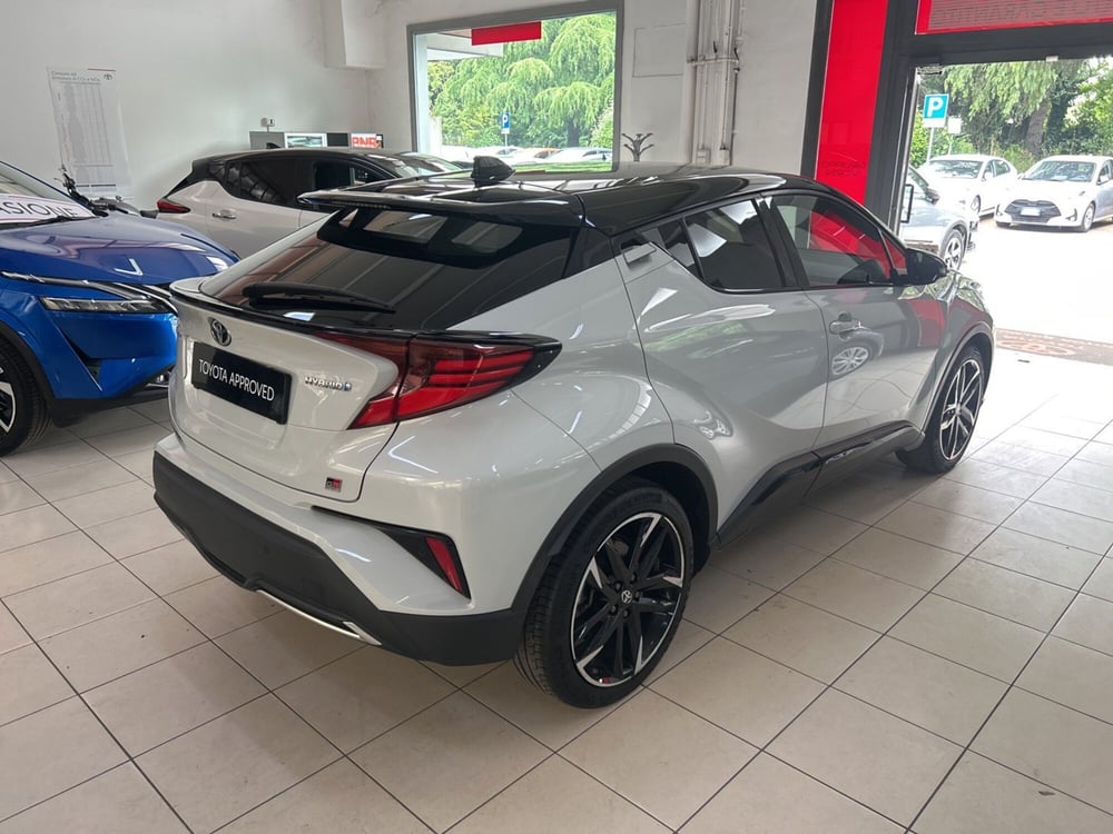 Toyota Toyota C-HR usata a Bologna (5)
