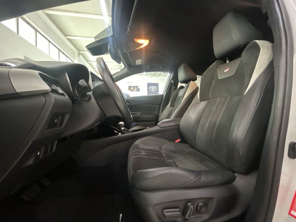 Toyota Toyota C-HR usata a Bologna (8)