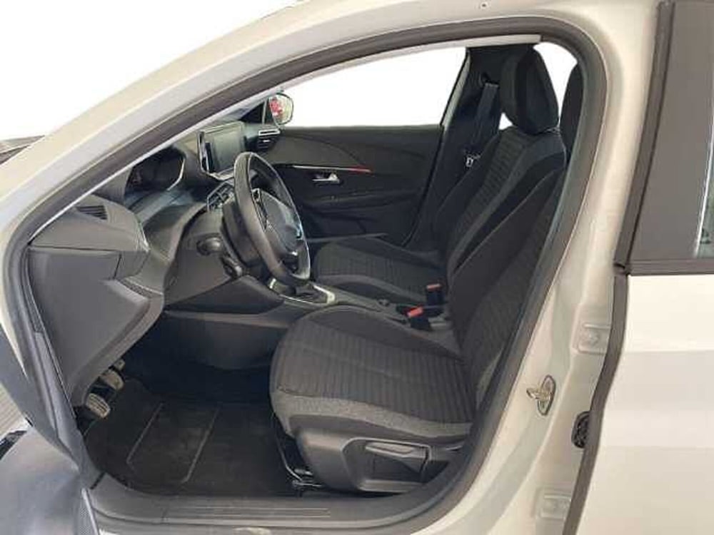 Peugeot 208 usata a Ragusa (17)