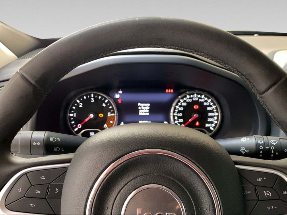 Jeep Renegade usata a Firenze (9)